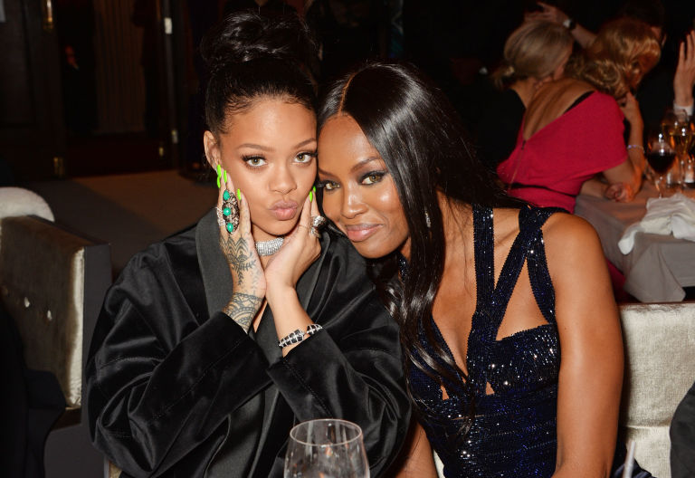 rihanna-naomi-makeup-fenty-beauty